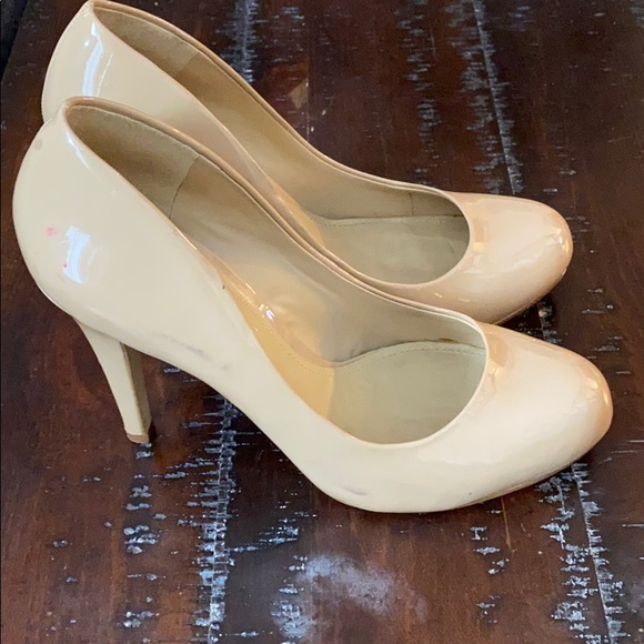 ALDO Nude heels - size 7 - Picture 3 of 8